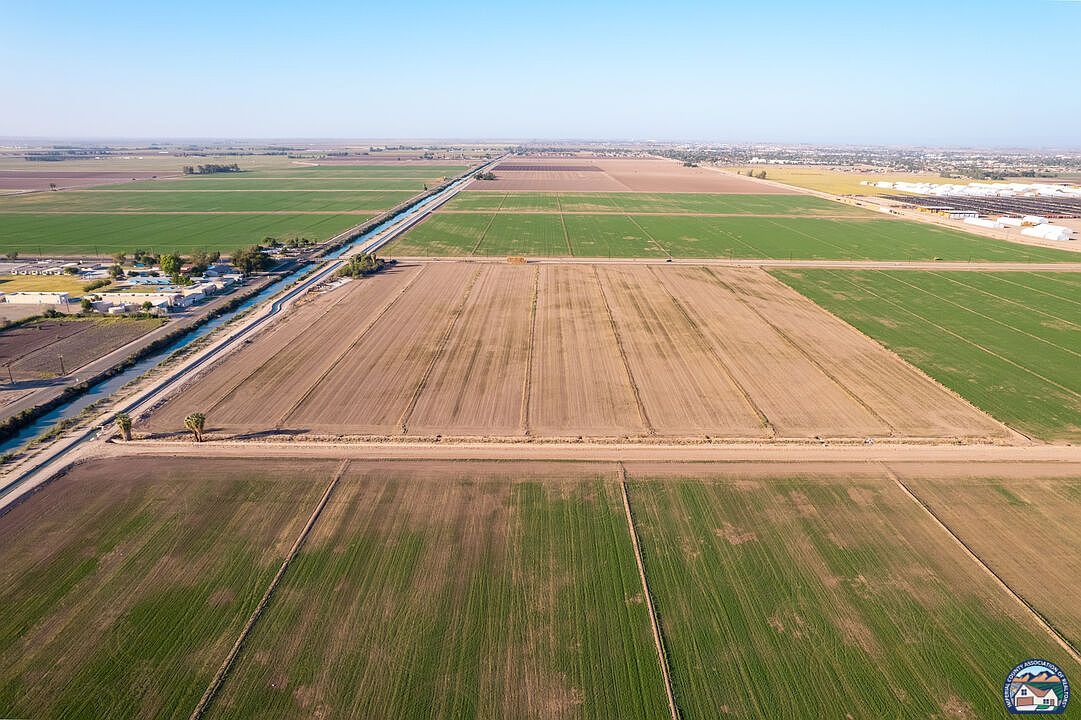 697 W McCabe Rd El Centro, CA 92243 - Thumbnail 5