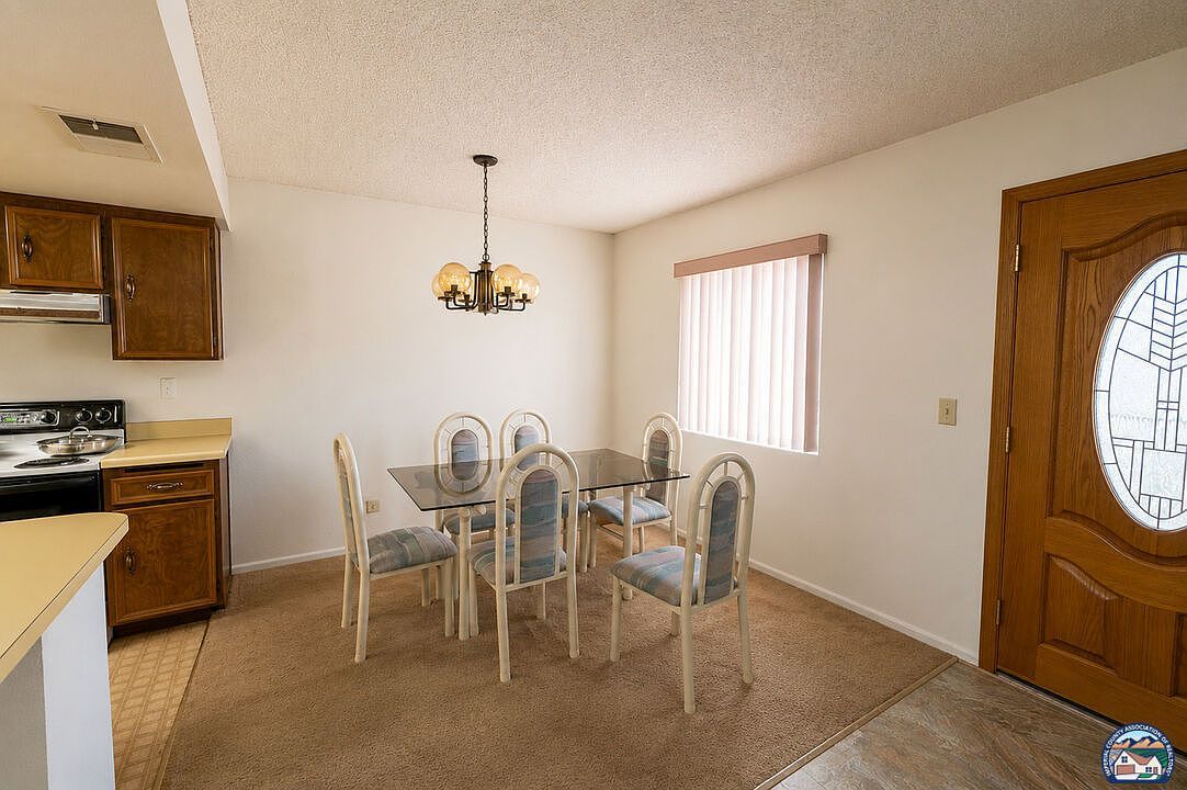 1720 W Brighton Ave Unit D El Centro, CA 92243 - Thumbnail 5