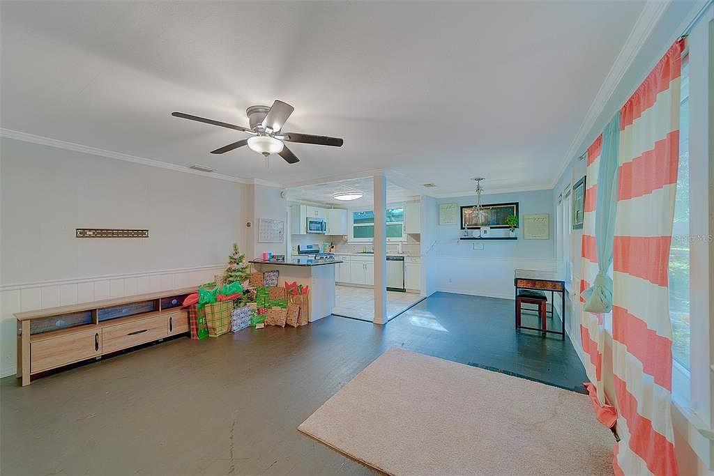 1353 S Michigan Ave Clearwater, FL 33756 - Thumbnail 5