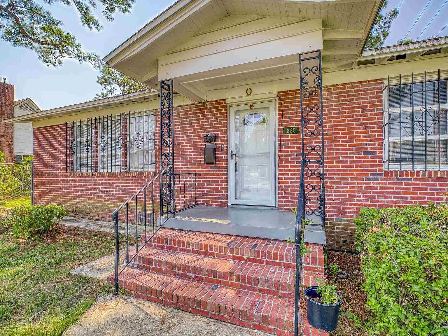 835 W Moreno St Pensacola, FL 32501 - Thumbnail 5