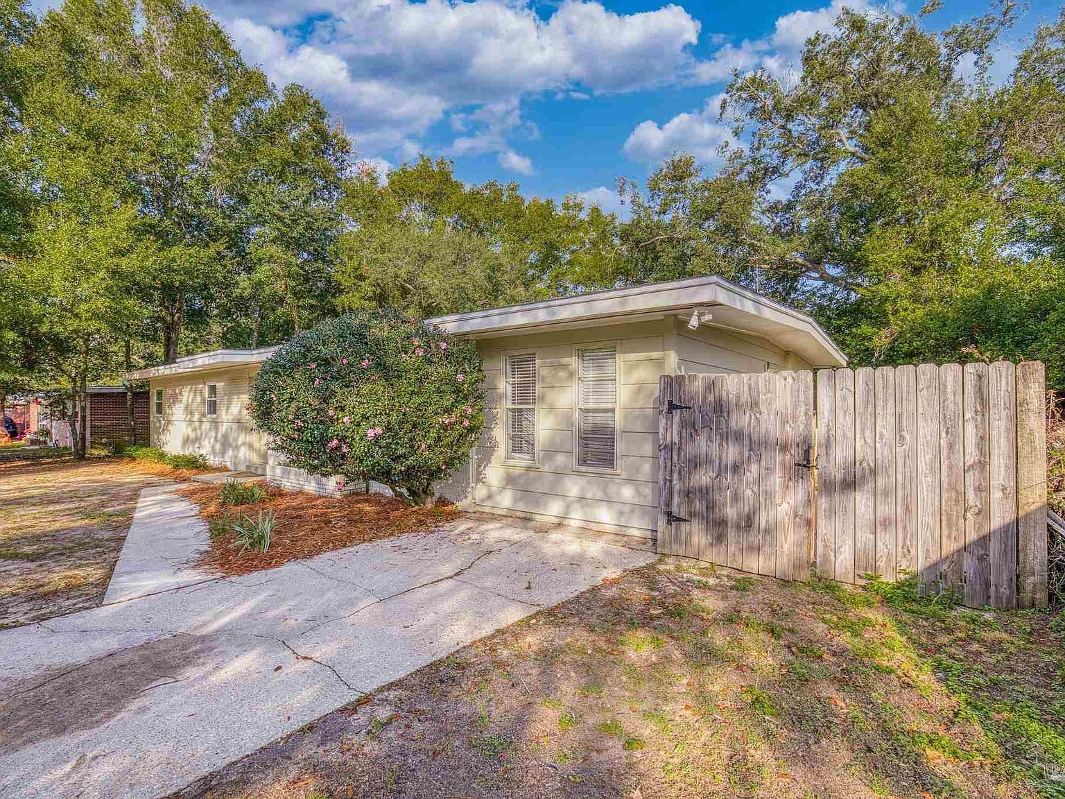 3826 Arbutus Dr Pensacola, FL 32504 - Thumbnail 5