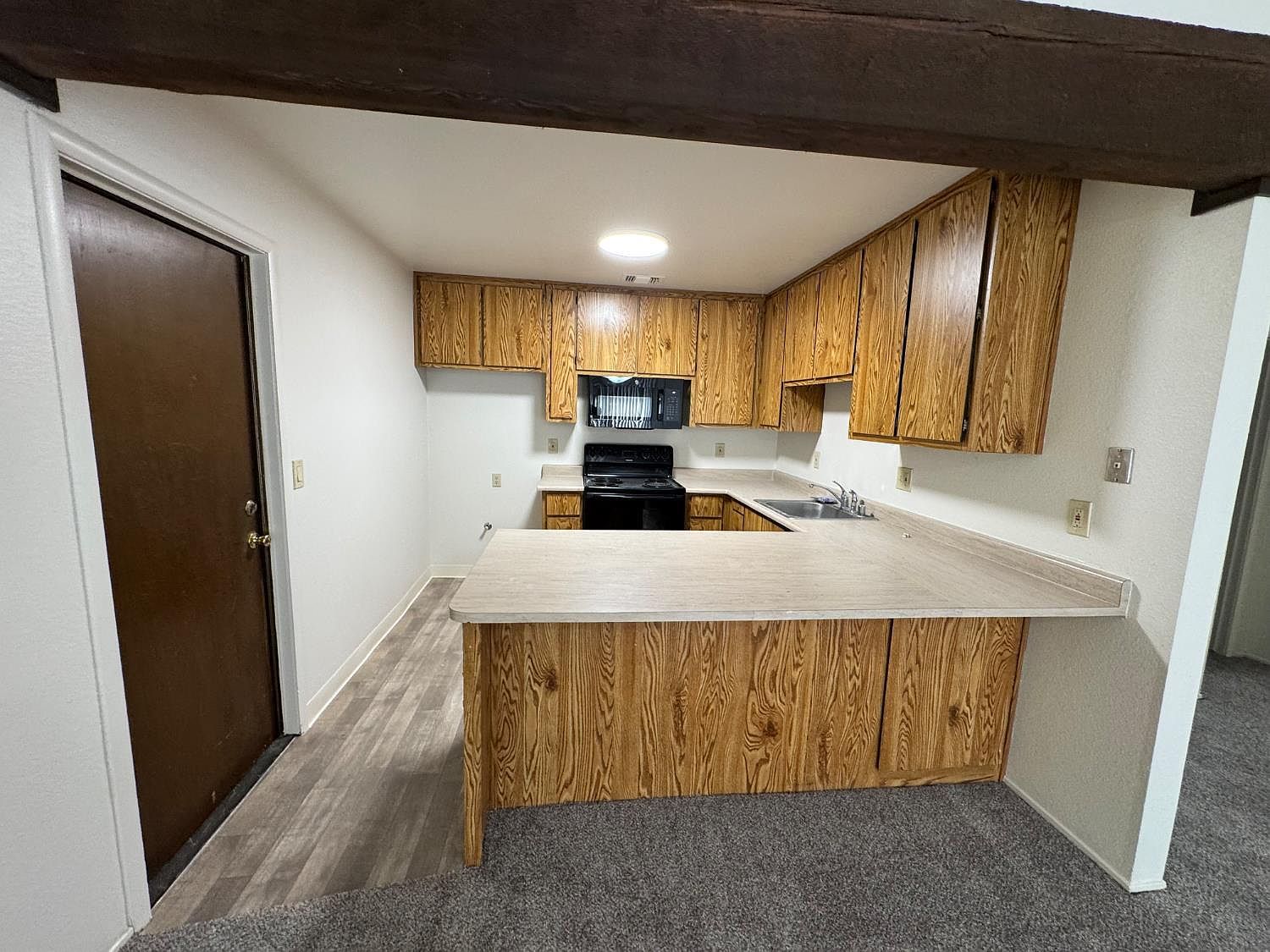 2 Topam Ct Sacramento, CA 95833 - Thumbnail 5