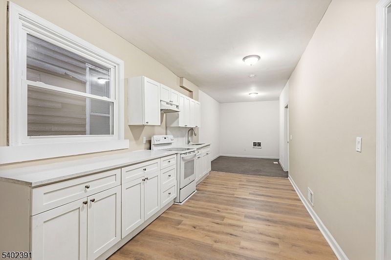 152 S 10th St Newark, NJ 07107 - Thumbnail 5