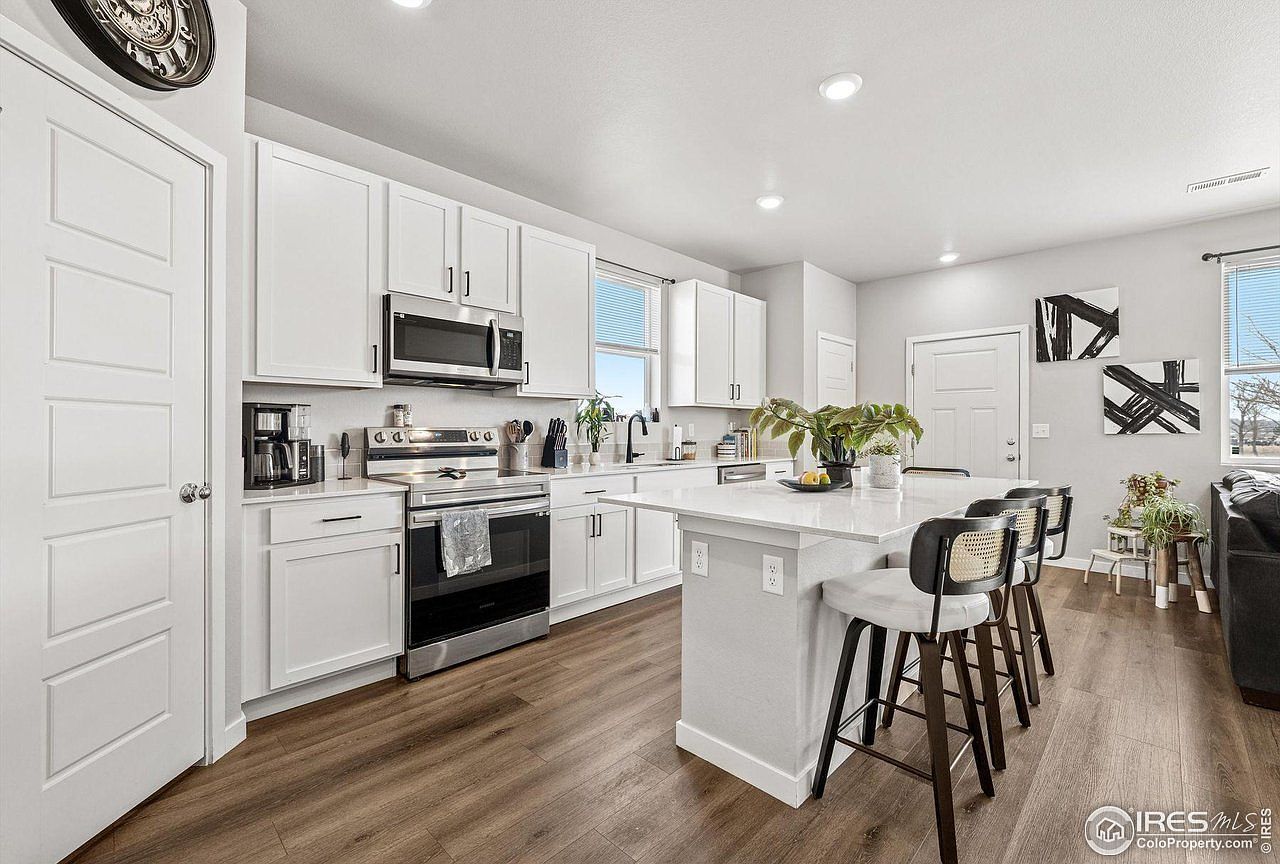 211 Molinar St Johnstown, CO 80534 - Thumbnail 5