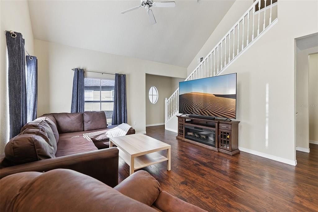 6017 Westgate Dr APT 924 Orlando, FL 32835 - Thumbnail 5