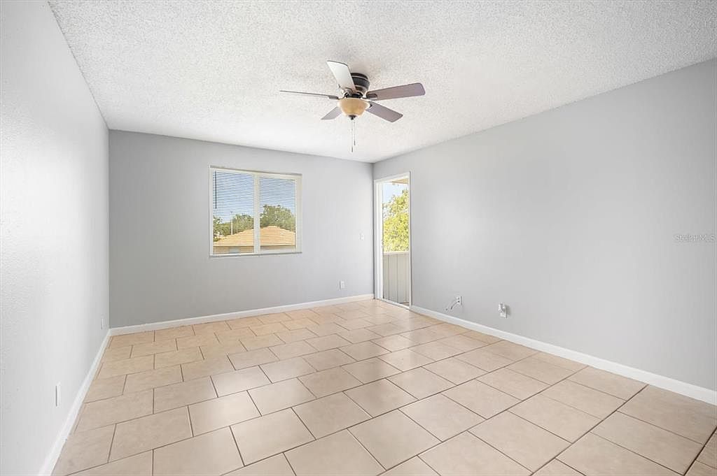 239 Red Maple Pl Brandon, FL 33510 - Thumbnail 5