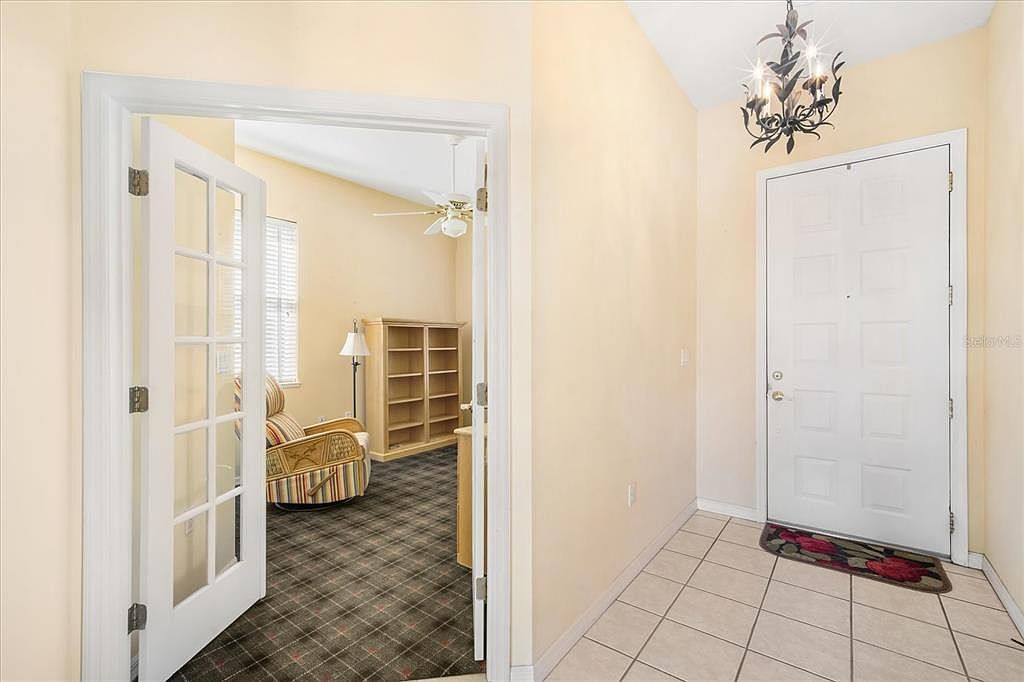 188 Tall Trees Ct Sarasota, FL 34232 - Thumbnail 5