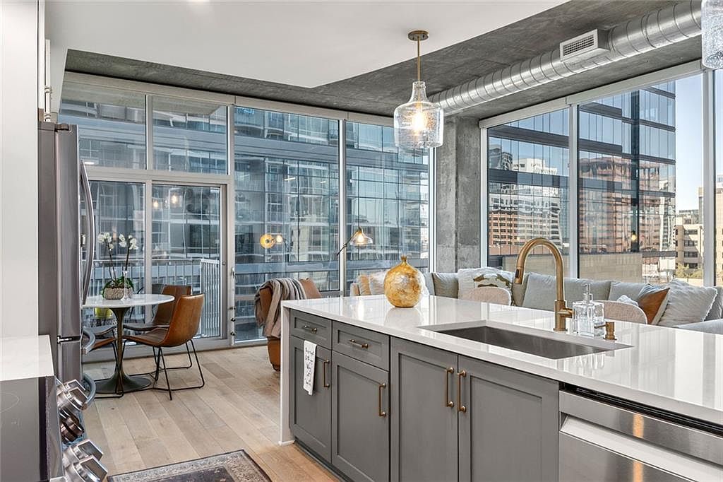 923 Peachtree St NE UNIT 939 Atlanta, GA 30309 - Thumbnail 5