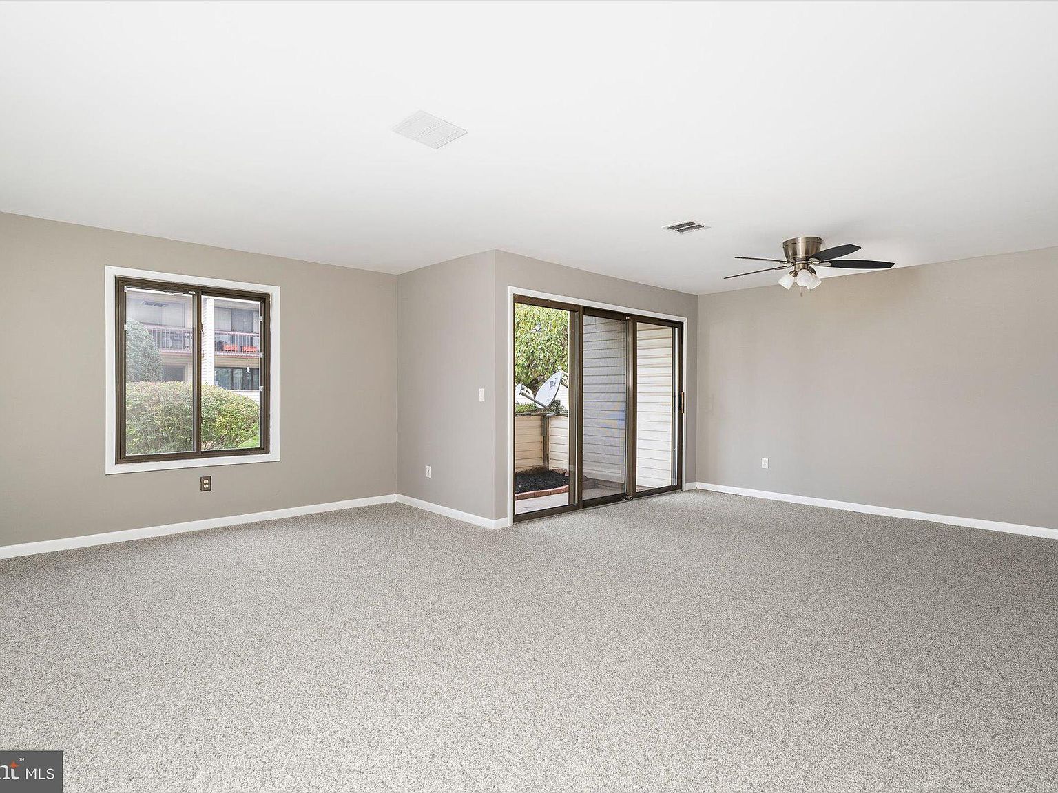 U7 Avon Dr East Windsor, NJ 08520 - Thumbnail 5