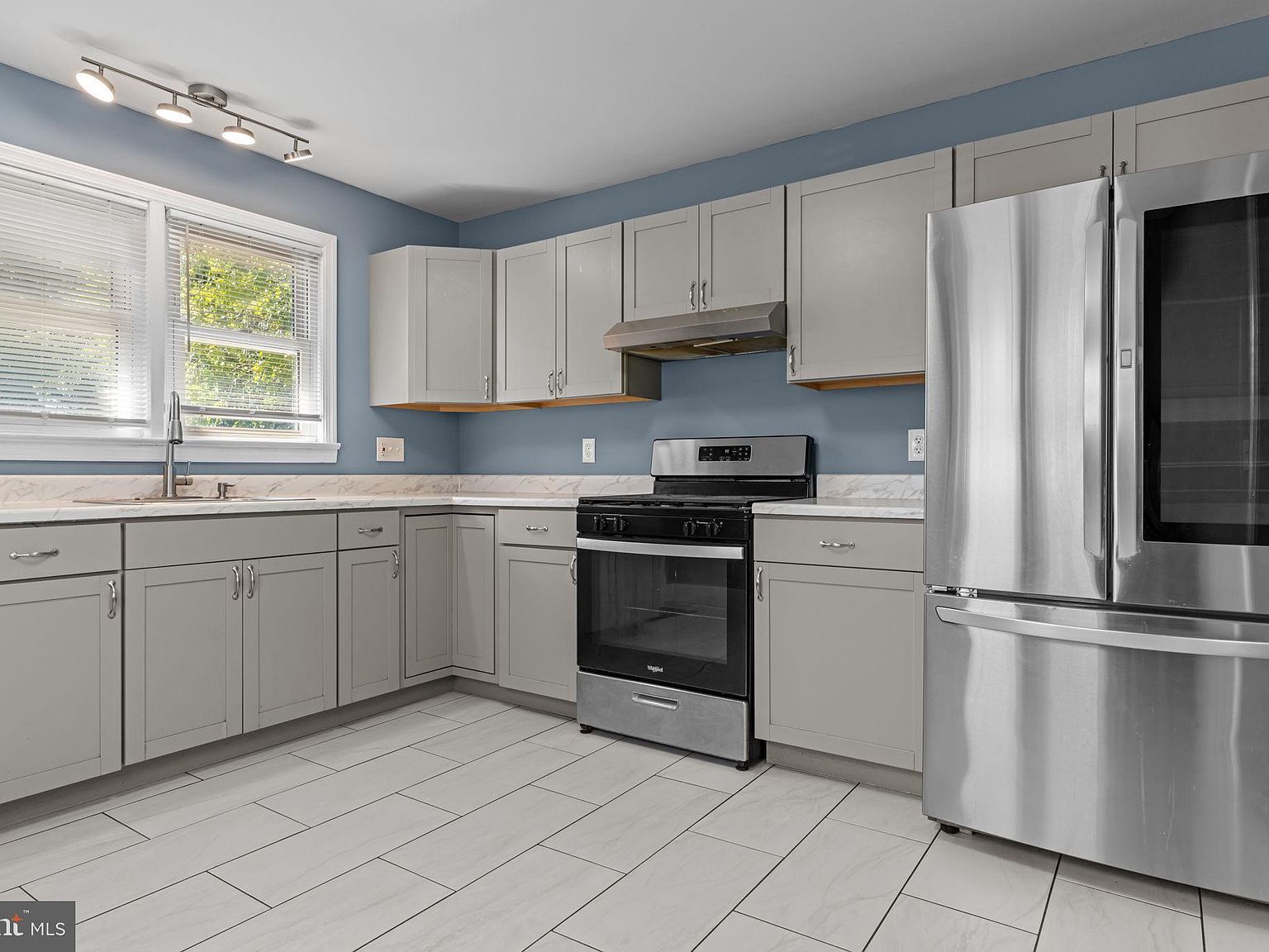 528 S Fairview St Riverside, NJ 08075 - Thumbnail 5