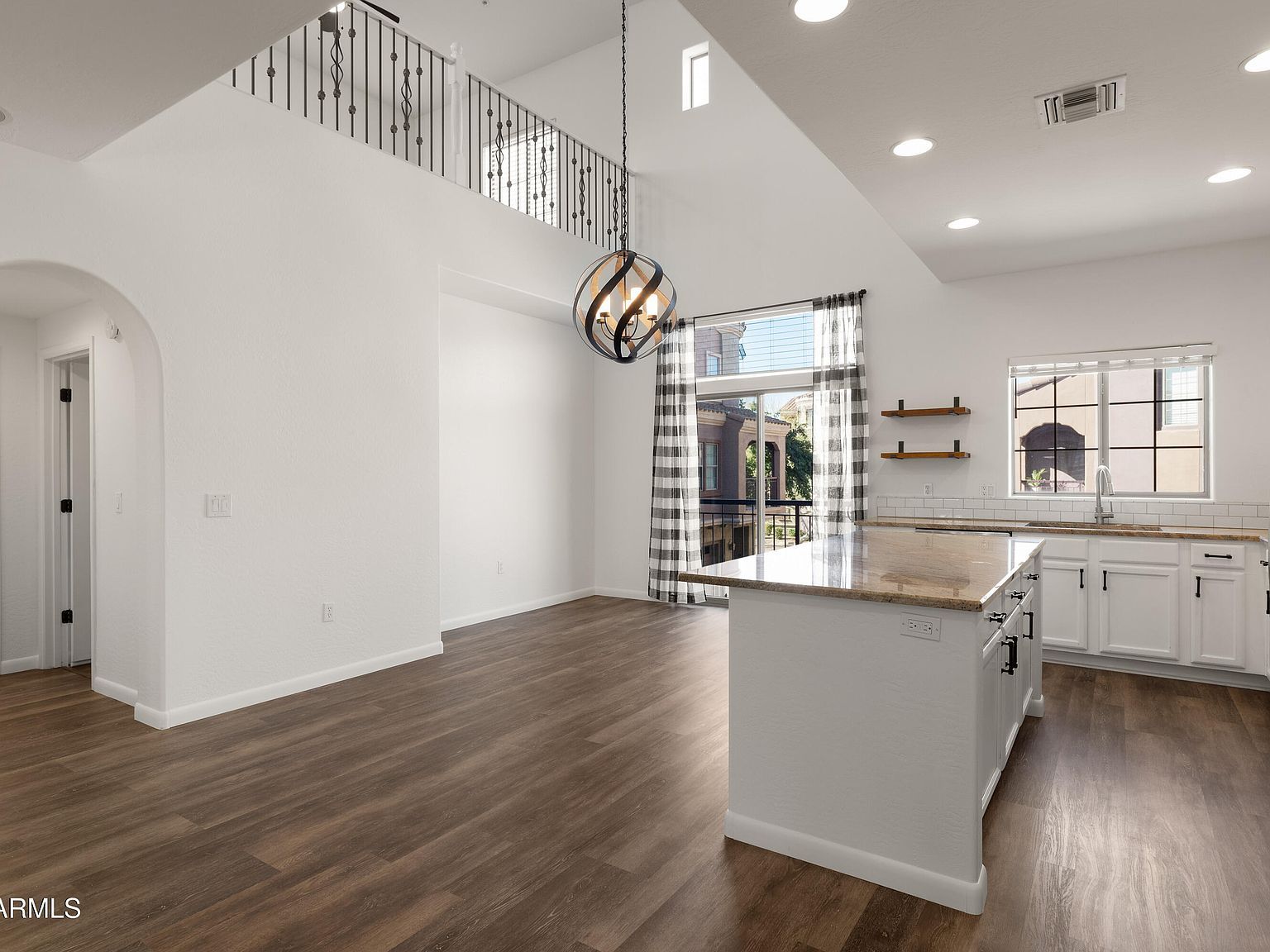 3935 E Rough Rider Rd Unit 1108 Phoenix, AZ 85050 - Thumbnail 5