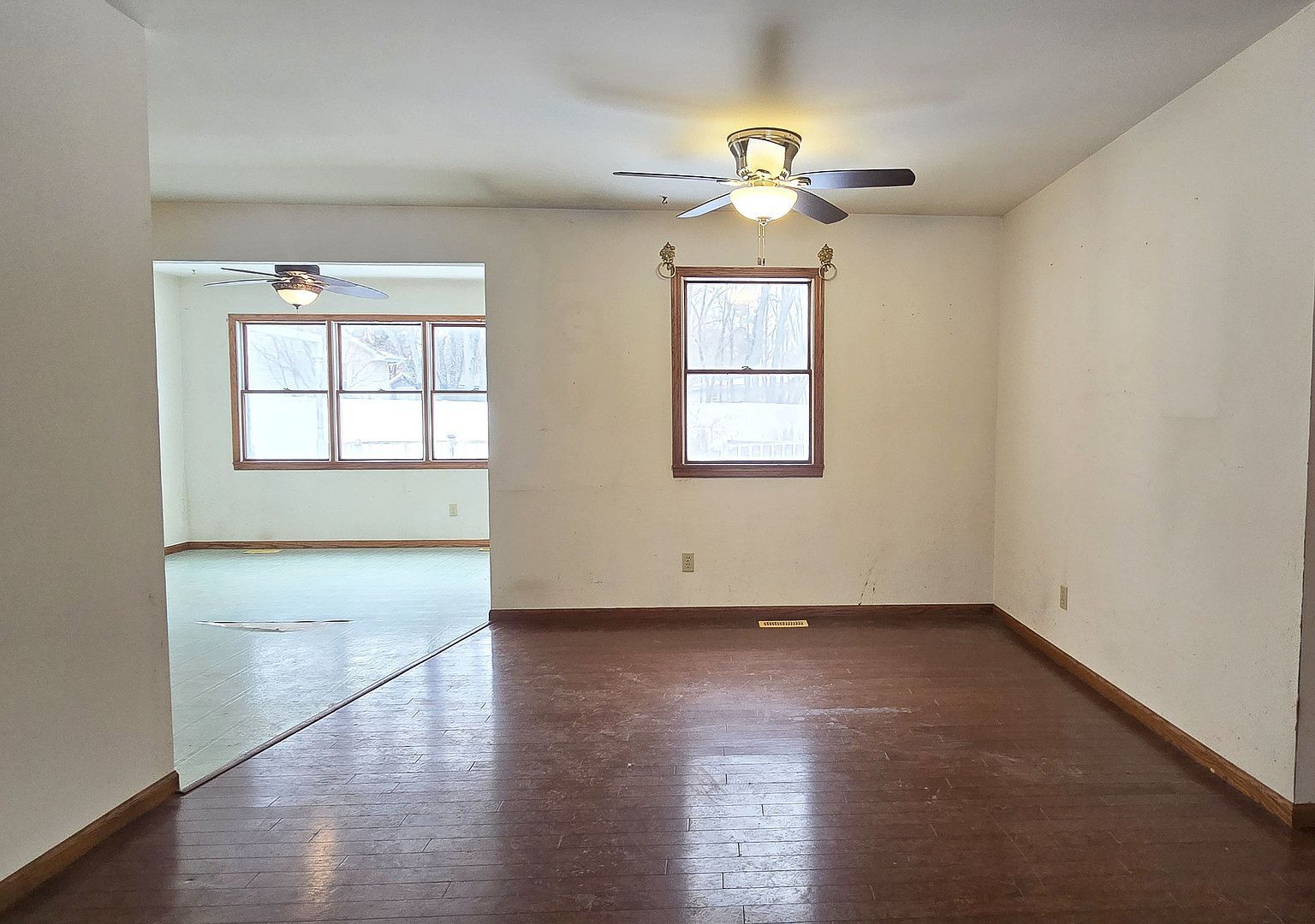 (undisclosed Address) Mahomet, IL 61853 - Thumbnail 5