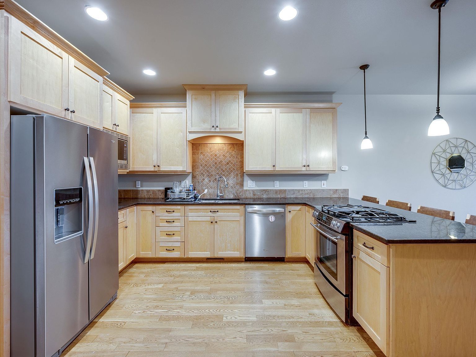 715 NE Oak St APT B Pullman, WA 99163 - Thumbnail 5