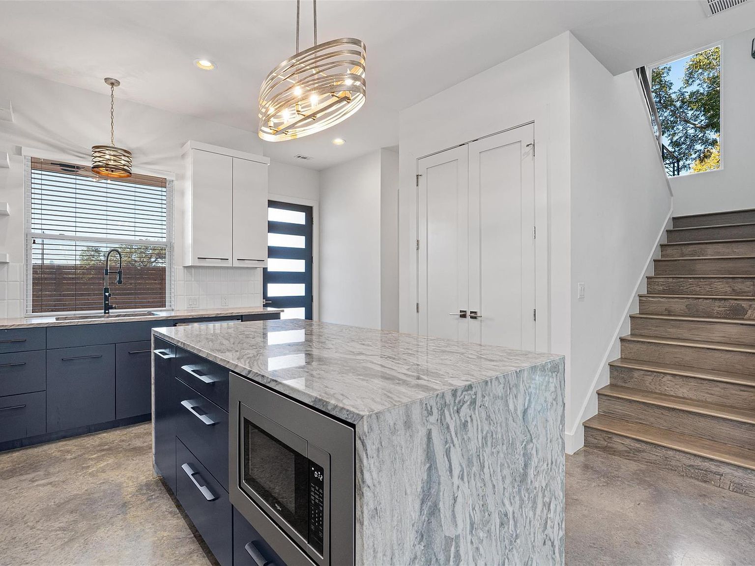 6217 Clovis St #A Austin, TX 78741 - Thumbnail 5