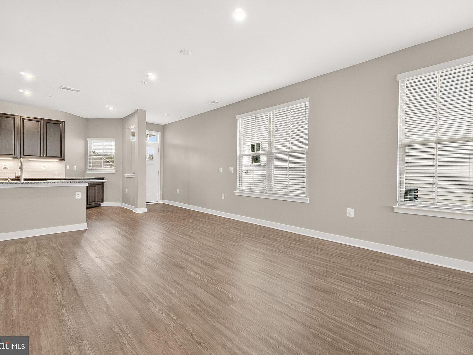 3207 Thornapple Dr Frederick, MD 21704 - Thumbnail 5