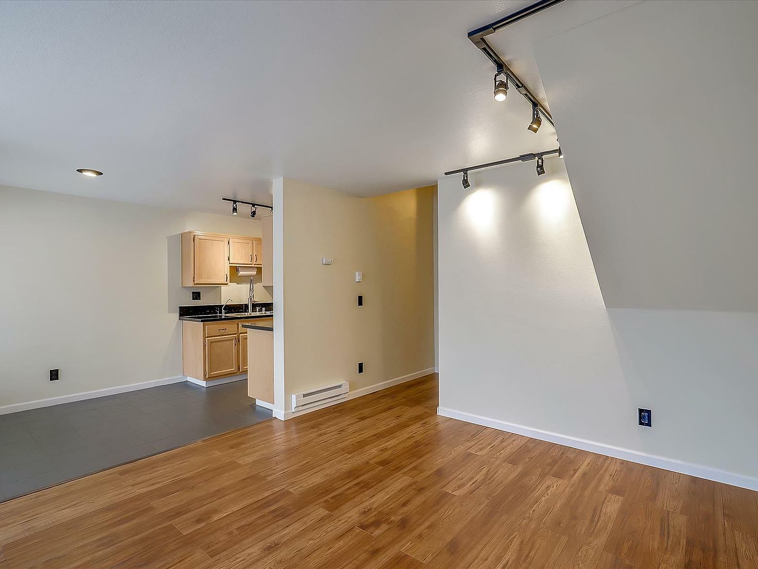 76 Marina Lakes Dr Richmond, CA 94804 - Thumbnail 5