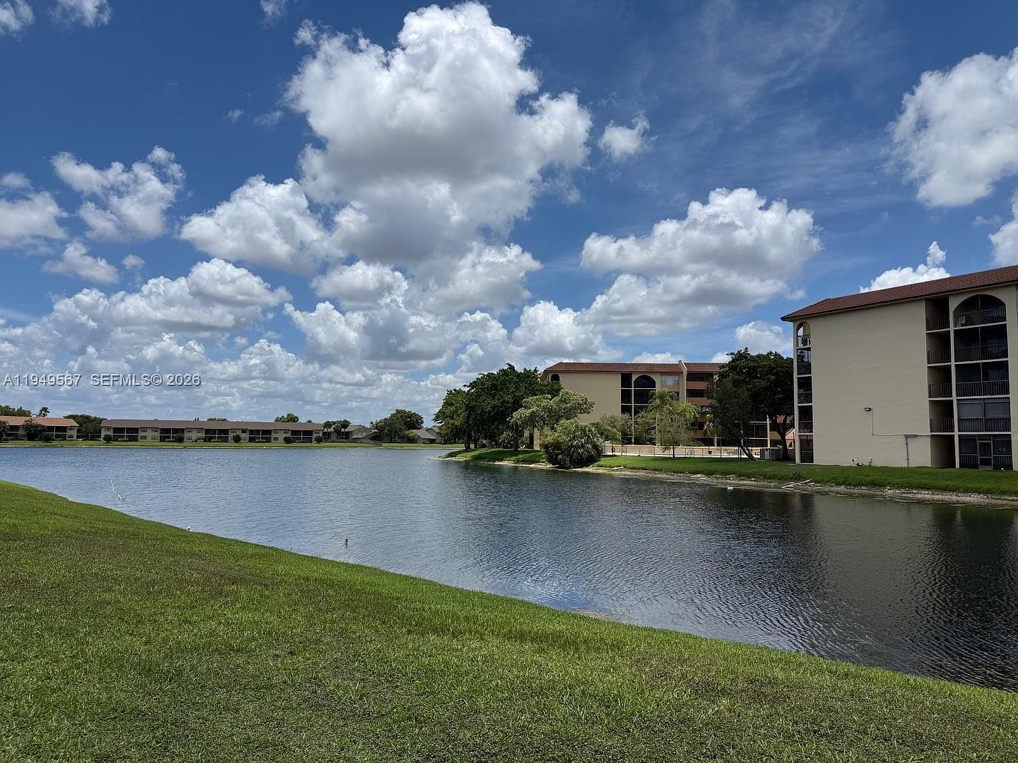 10054 Winding Lake Rd APT 103 Fort Lauderdale, FL 33351 - Thumbnail 5