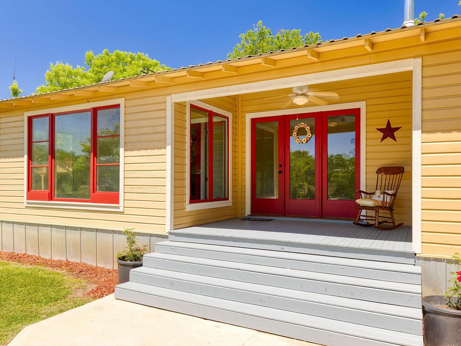 395 Dale Ln Dale, TX 78616 - Thumbnail 5