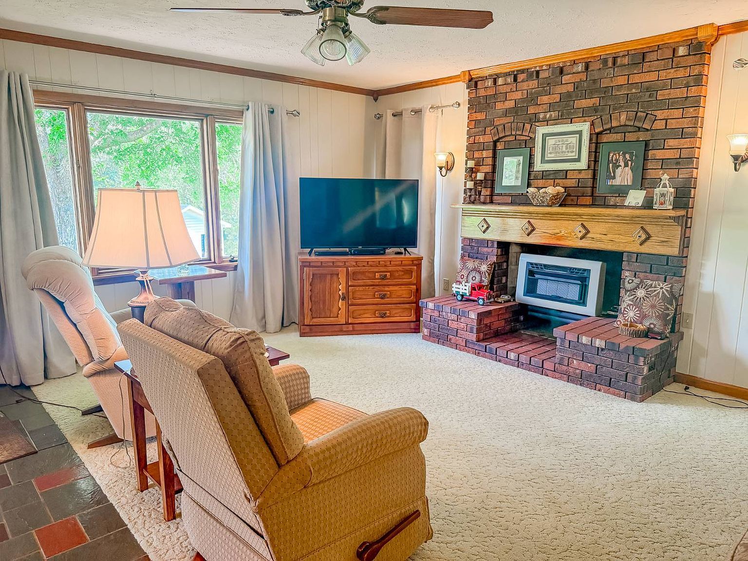 808 Elk River Rd Gassaway, WV 26624 - Thumbnail 5