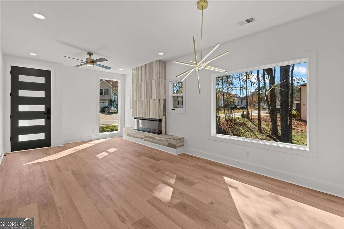 752 Crystal Bay Rd Villa Rica, GA 30180 - Thumbnail 5