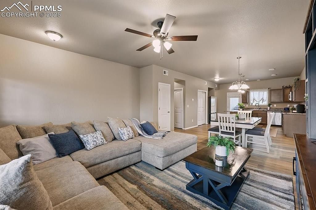 5332 Gannet Ln Pueblo, CO 81008 - Thumbnail 5