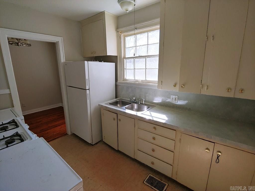 304 Walnut St Little Rock, AR 72205 - Thumbnail 5