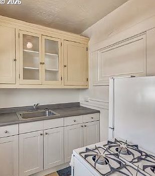 612 E Burnside St Portland, OR 97214 - Thumbnail 5