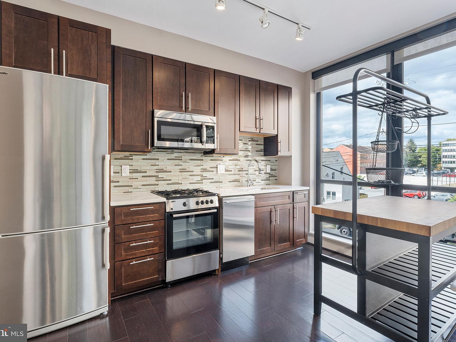 1320 Fenwick Ln UNIT 201 Silver Spring, MD 20910 - Thumbnail 5