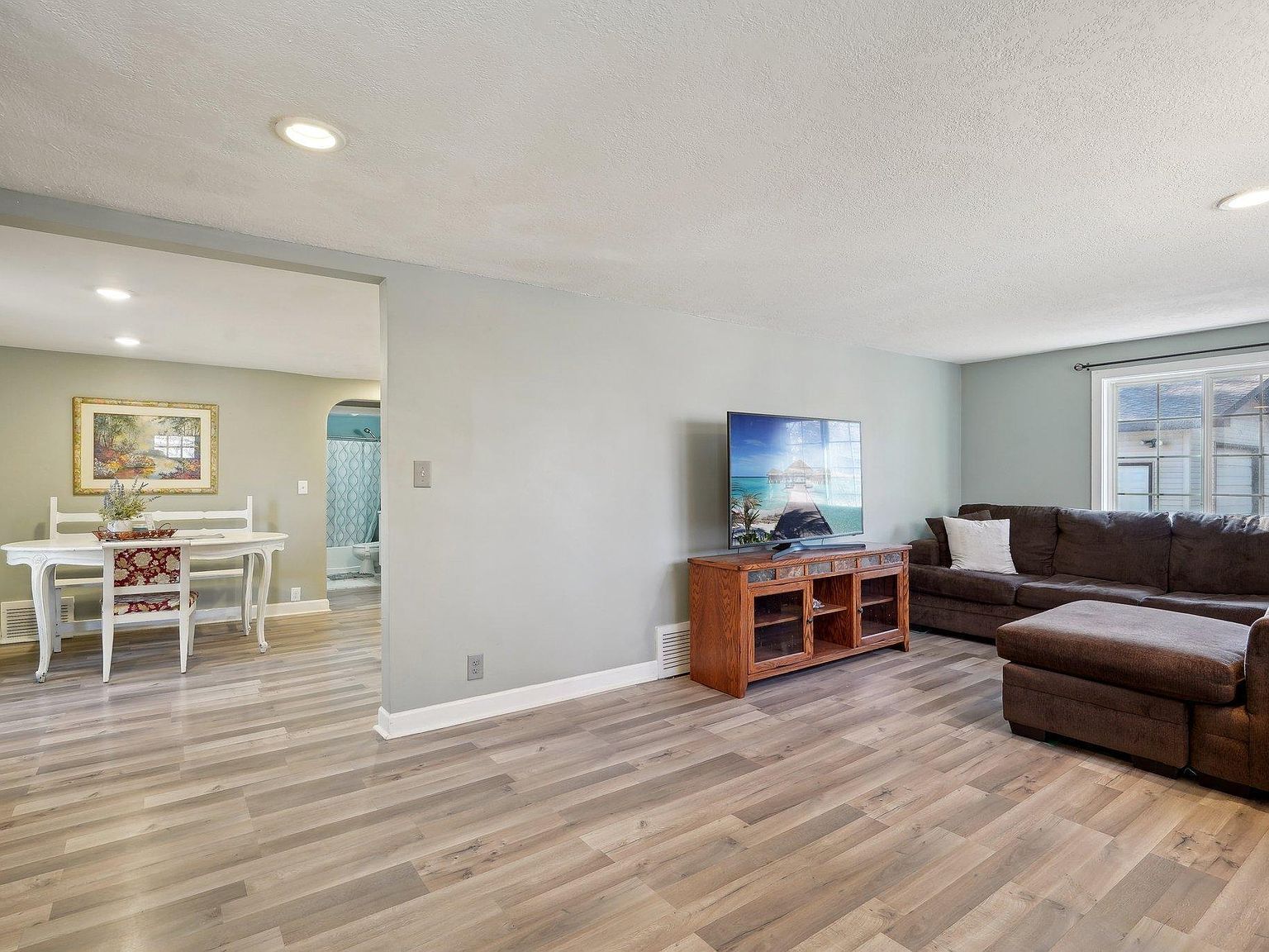 1130 Griffin Ave Saint Paul, MN 55115 - Thumbnail 5