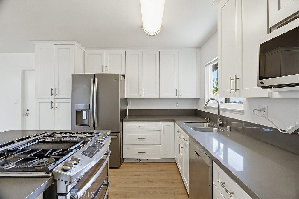 6551 Lake Ashmere Ct San Diego, CA 92119 - Thumbnail 5