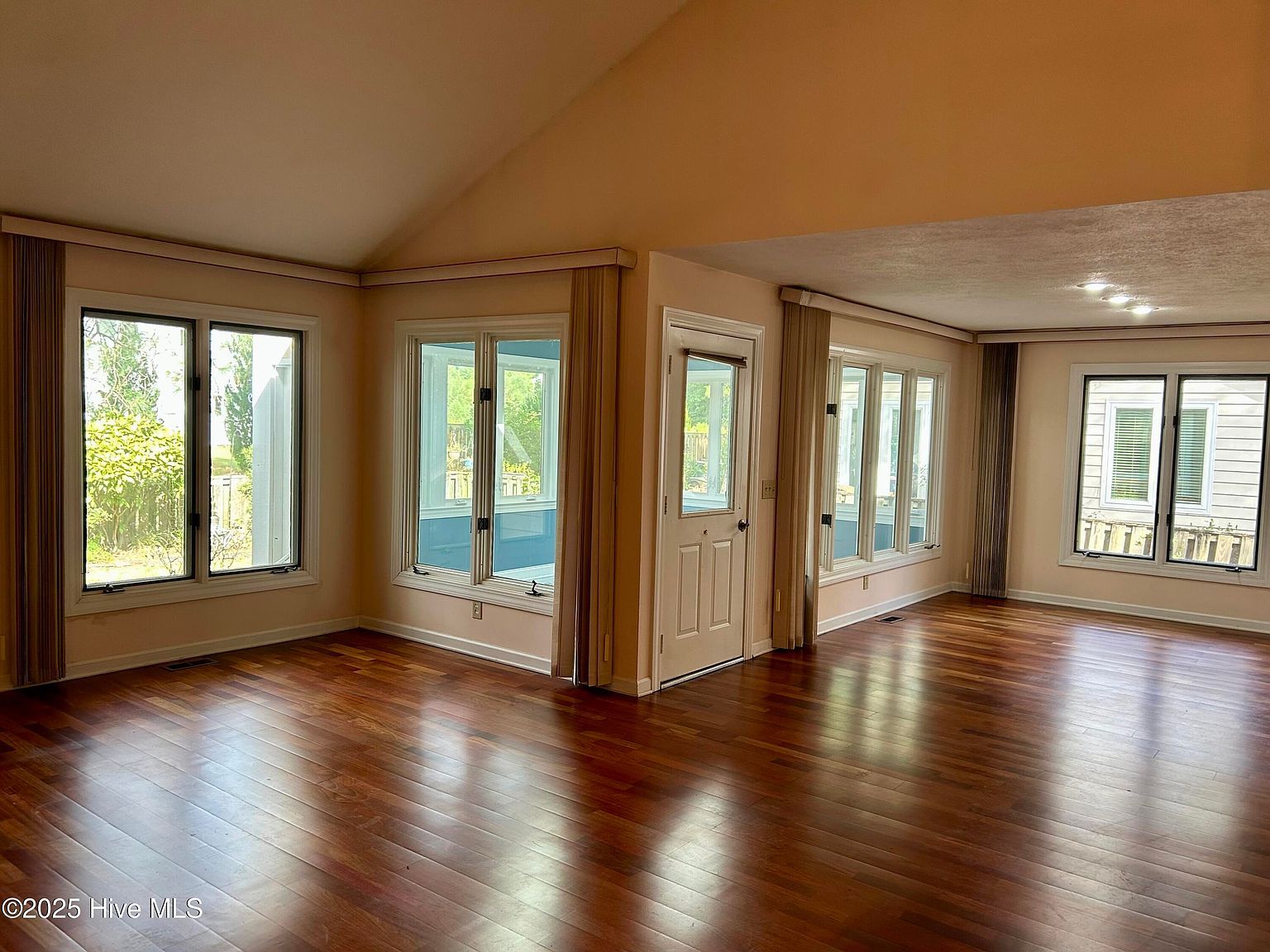 324 Wimbledon Ct Wilmington, NC 28412 - Thumbnail 5