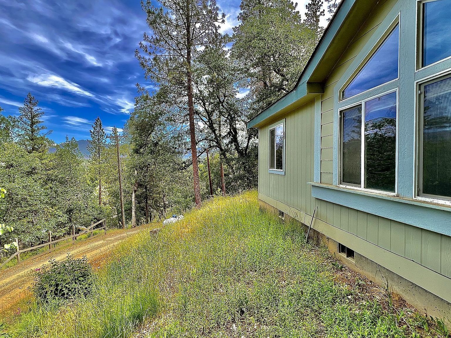 2016 Morgan Hill Rd Hayfork, CA 96041 - Thumbnail 5