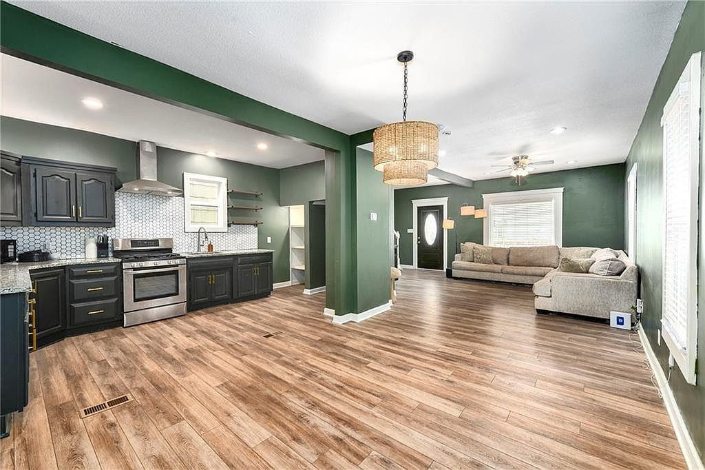 944 Sandusky Ave Kansas City, KS 66101 - Thumbnail 5