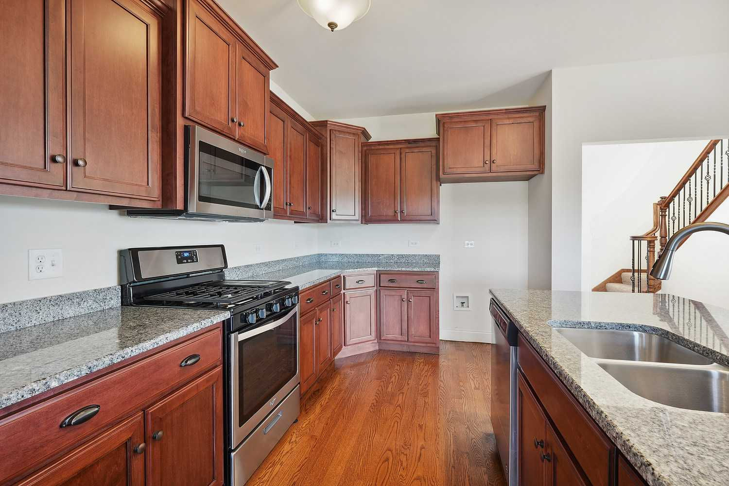 19746 Sunset Court, Tinley Park, IL, USA, 60487 - Thumbnail 5