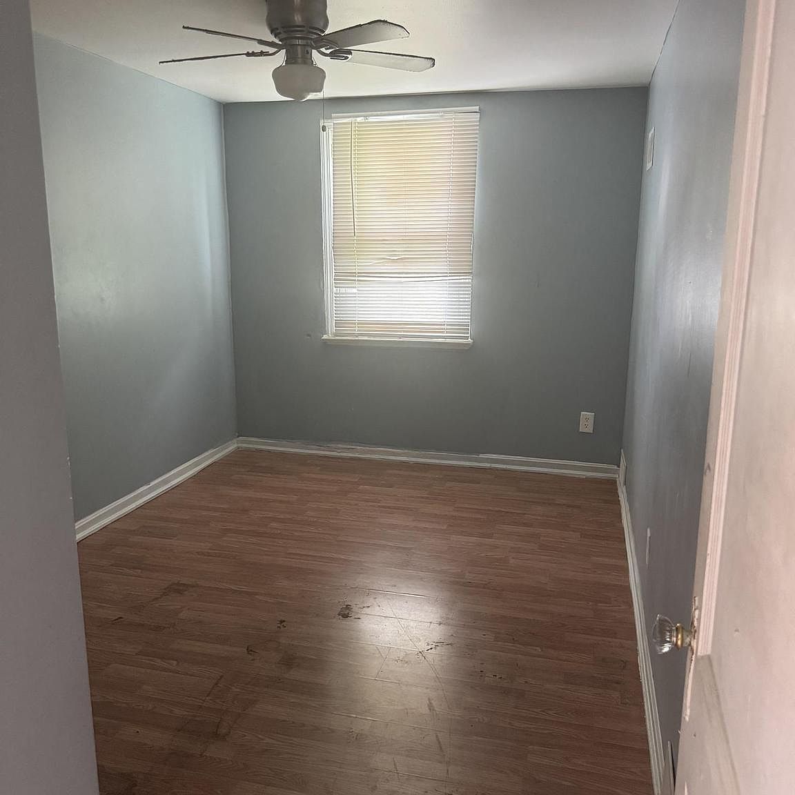 7 W 21st St Chester, PA 19013 - Thumbnail 5