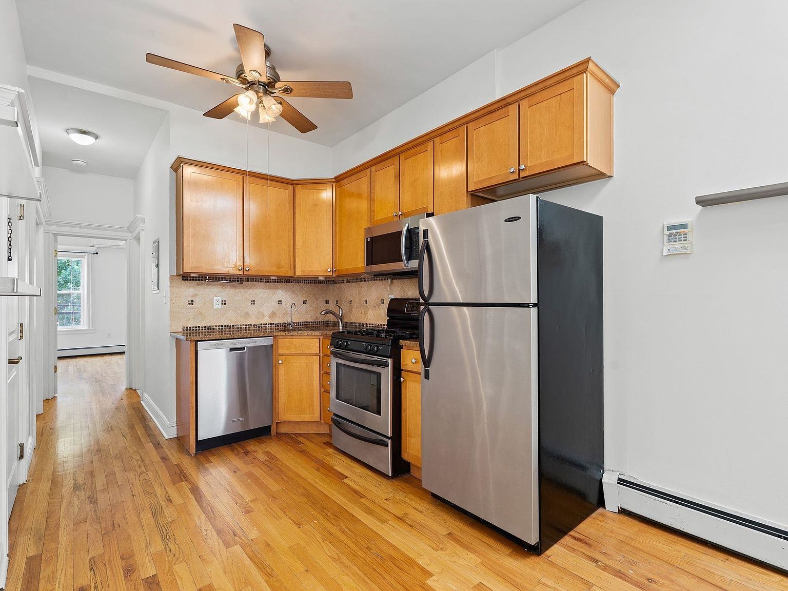 349 7th St APT 3R Jersey City, NJ 07302 - Thumbnail 5