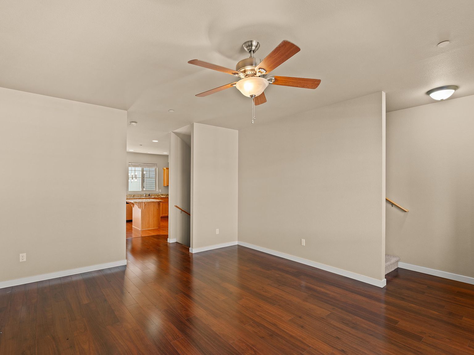 241 Cherry Bark Ln Medford, OR 97501 - Thumbnail 5