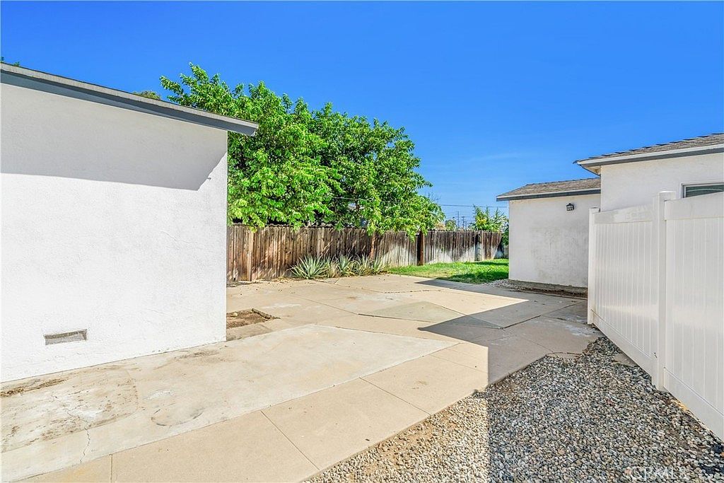 6714 Amigo Ave Reseda, CA 91335 - Thumbnail 5