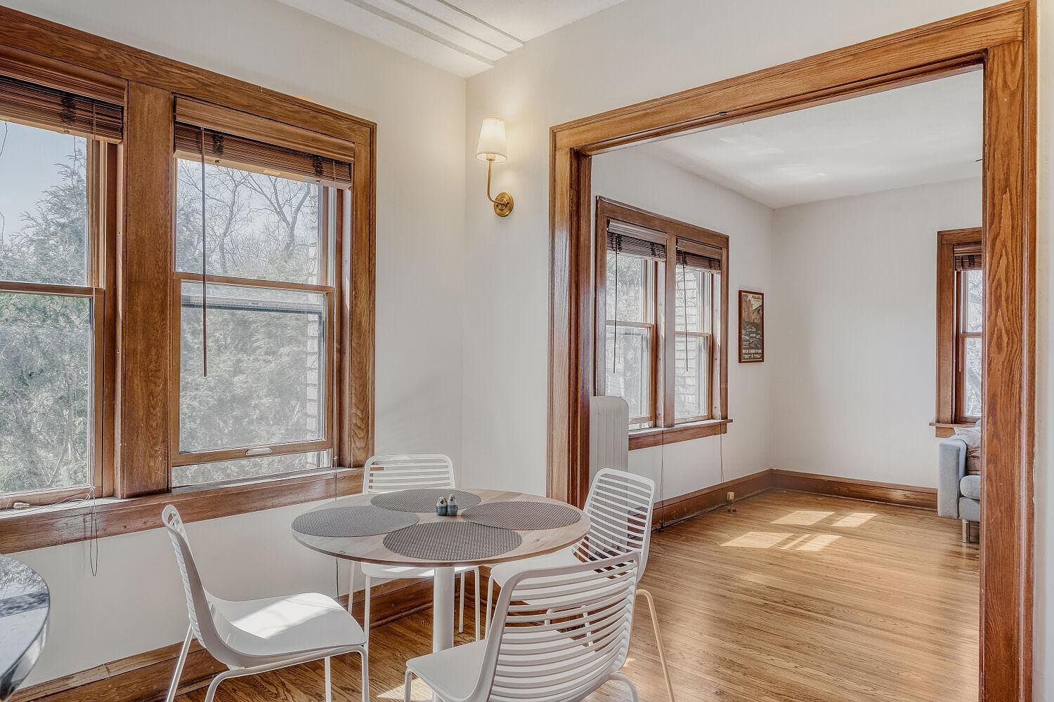 4418 W Lake Harriet Pkwy APT 303 Minneapolis, MN 55410 - Thumbnail 5