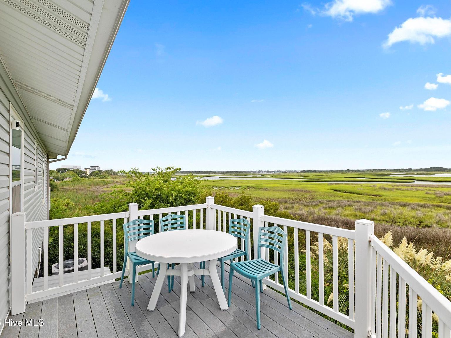 227 Coastal Dr North Topsail Beach, NC 28460 - Thumbnail 5