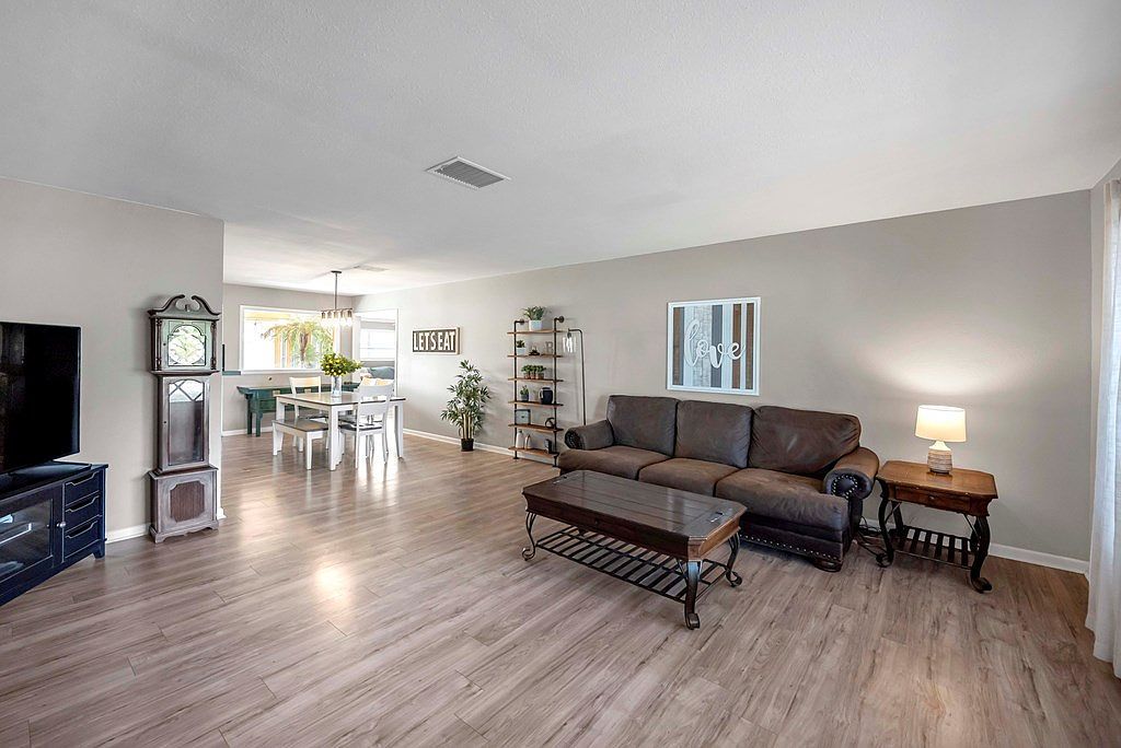 2905 Lockheed Dr Midland, TX 79701 - Thumbnail 5