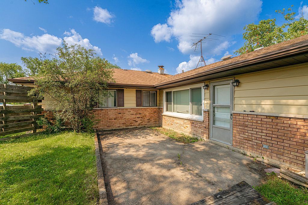 155 Shabbona Dr Park Forest, IL 60466 - Thumbnail 5