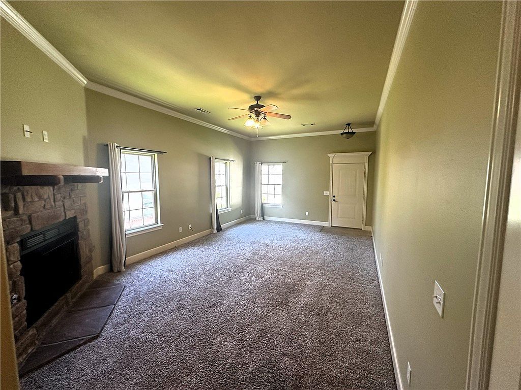 2944 Old Farmington Rd Fayetteville, AR 72704 - Thumbnail 5