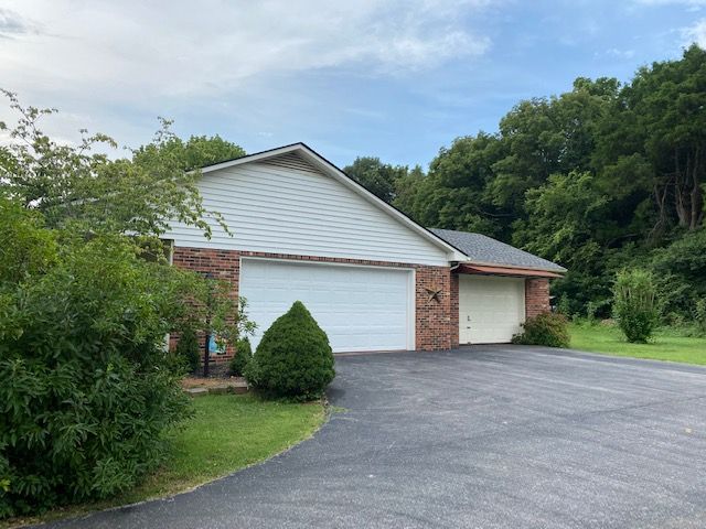 122 Bowie Avenue, Bowling Green, KY, USA, 42101  | Single Family