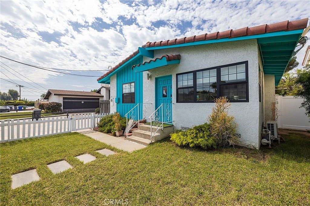 207 S Aviation Blvd Manhattan Beach, CA 90266 - Thumbnail 5