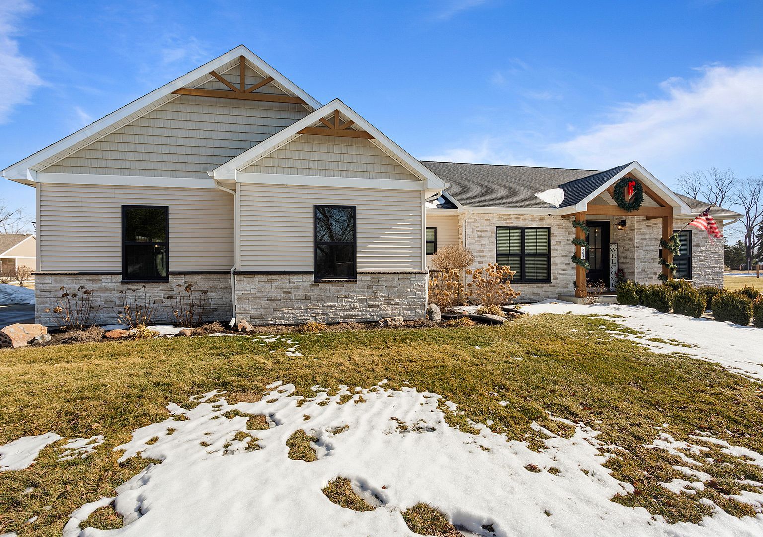 203 N Niles Ave Tuscola, IL 61953 - Thumbnail 5