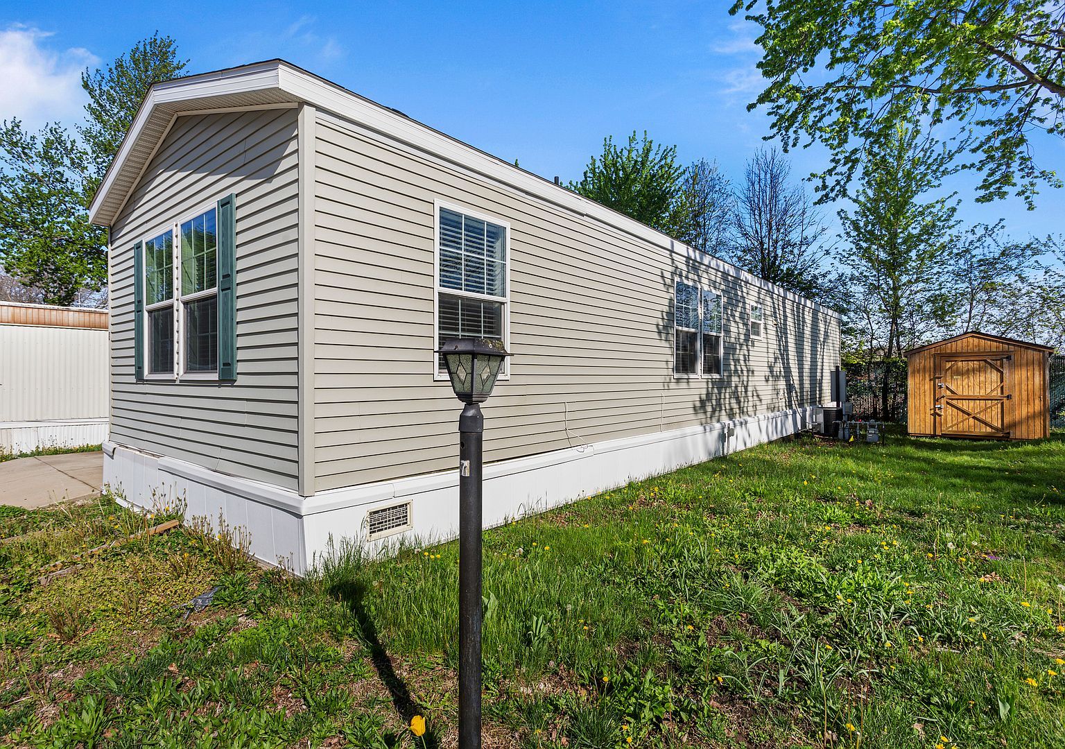 8 Fern St Urbana, IL 61802 - Thumbnail 5