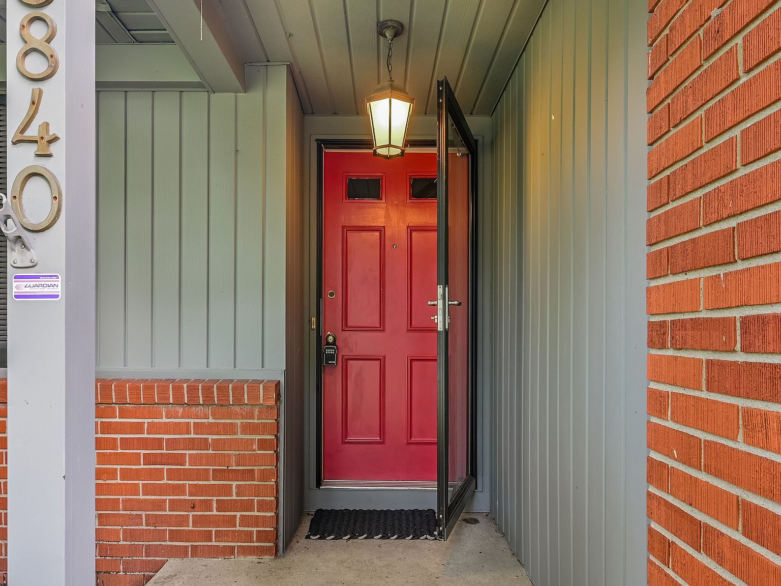 8840 Ellington Dr Indianapolis, IN 46234 - Thumbnail 5