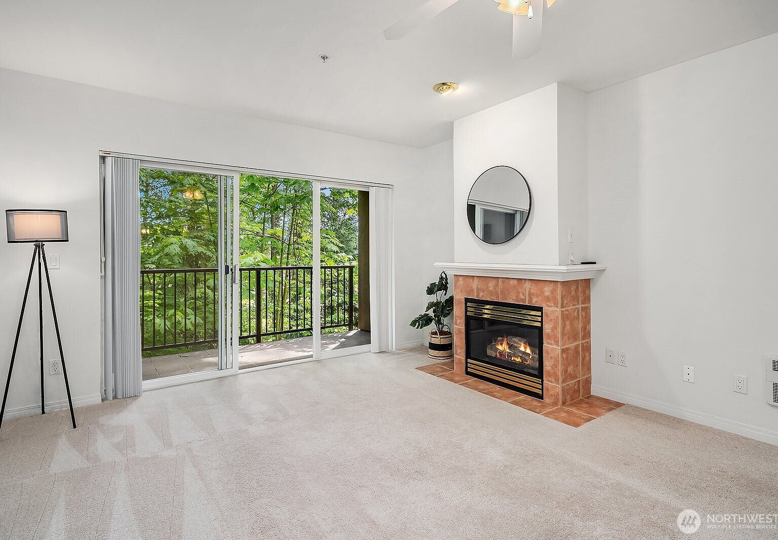 12439 NE Totem Lake Way APT 106 Kirkland, WA 98034 - Thumbnail 5