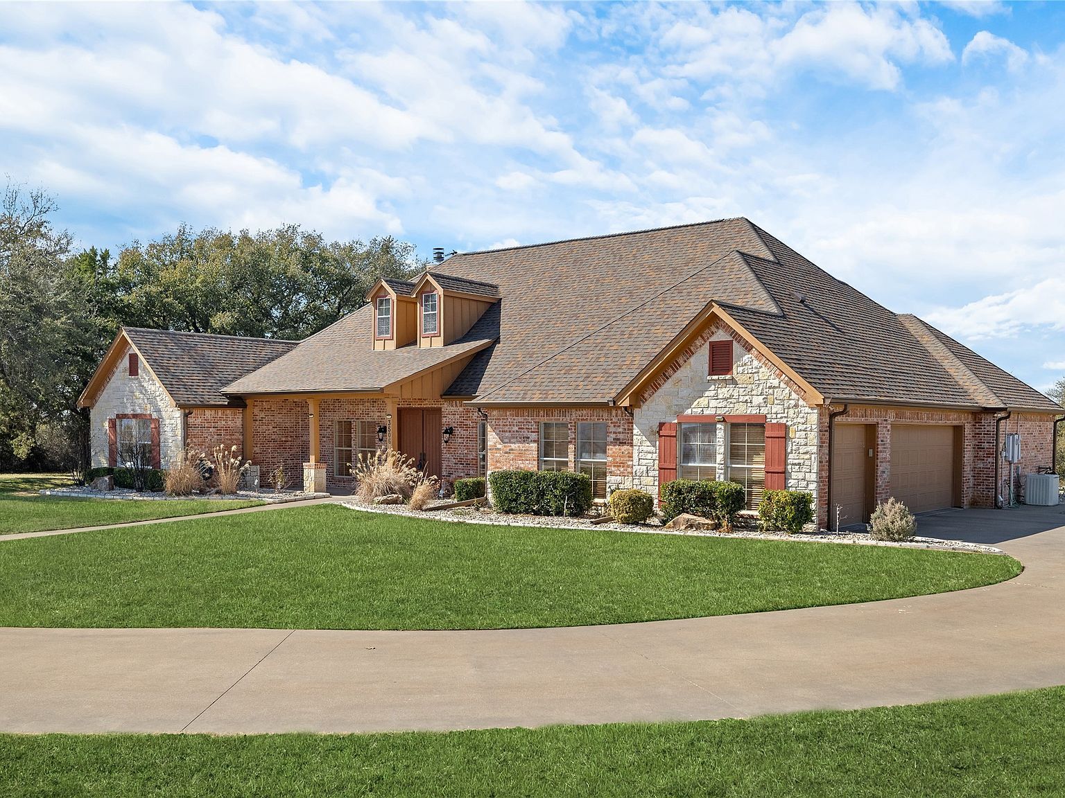 3506 Grand Harbor Ct Granbury, TX 76049 - Thumbnail 5